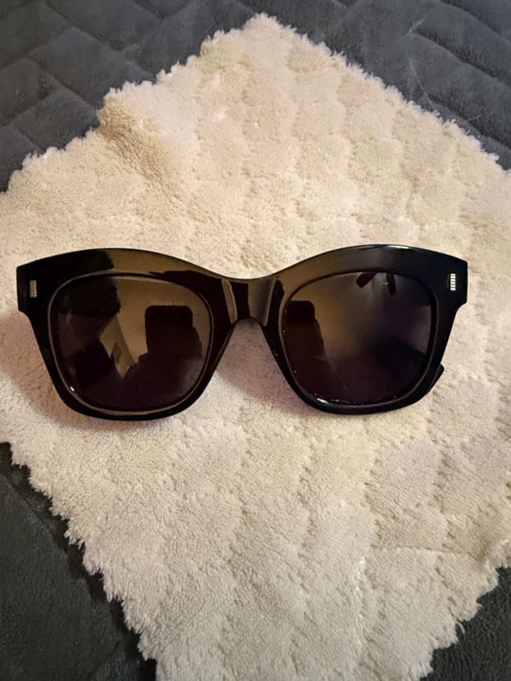 Joe's Jeans Glossy Black Cat-Eye Sunglasses - Picture 3 of 6